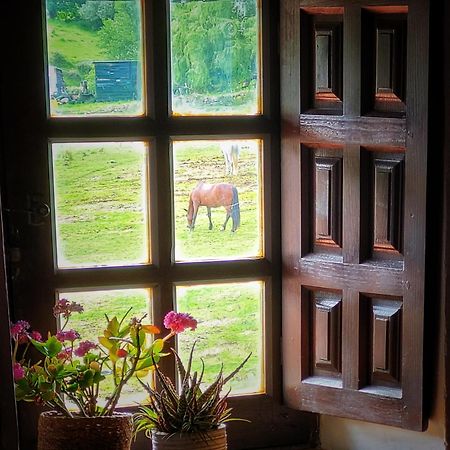 Appartamento Casa Del Lavadero Santillana del Mar Esterno foto
