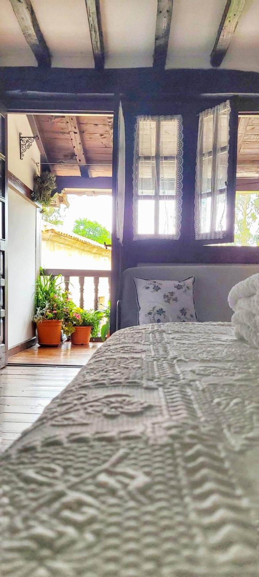 Appartamento Casa Del Lavadero Santillana del Mar Esterno foto